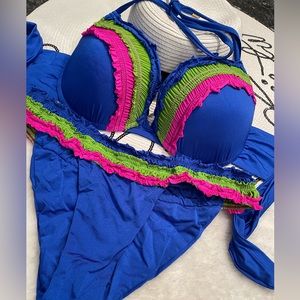 NWT  Beach bunny bikini push up XL/L set